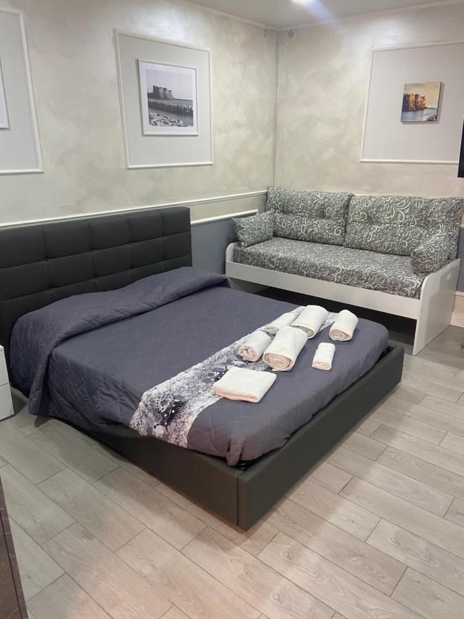 Ester Houses2 * Naples